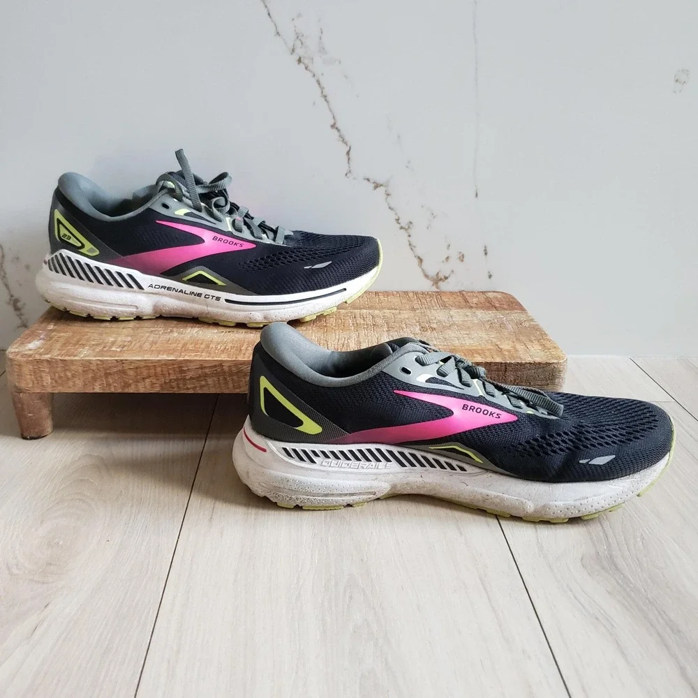 Brooks Running Shoes Womens 9.5 Pink Black Glycerin GTS 21 Adrenaline GTS 23 Lot